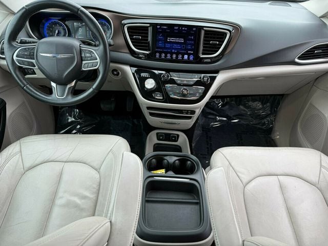 2017 Chrysler Pacifica Touring-L 4dr Wagon - 23020177 - 1