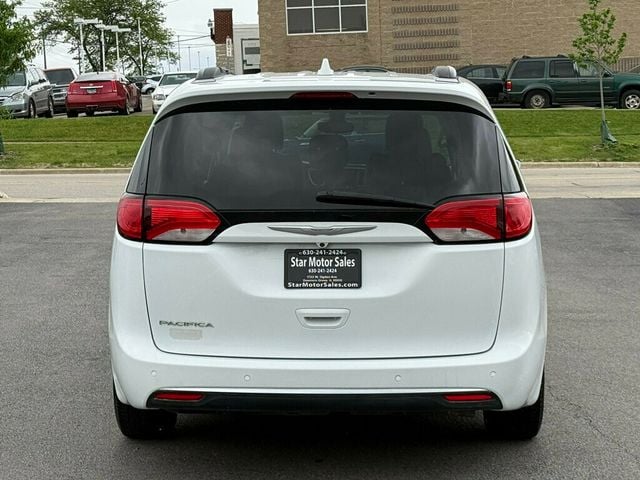 2017 Chrysler Pacifica Touring-L 4dr Wagon - 23020177 - 7