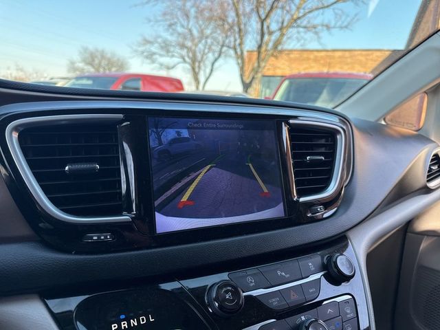 2017 Chrysler Pacifica Touring-L Plus 4dr Wagon - 23001025 - 11