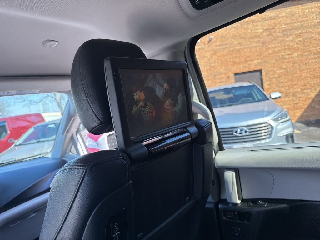 2017 Chrysler Pacifica Touring-L Plus 4dr Wagon - 23001025 - 13