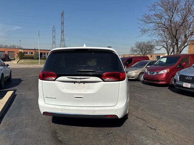2017 Chrysler Pacifica Touring-L Plus 4dr Wagon - 23001025 - 3