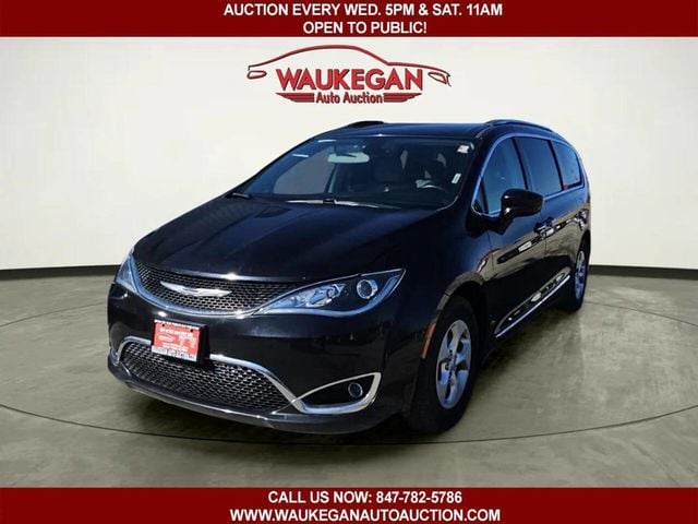 2017 Chrysler Pacifica Touring-L Plus 4dr Wagon - 22996715 - 0