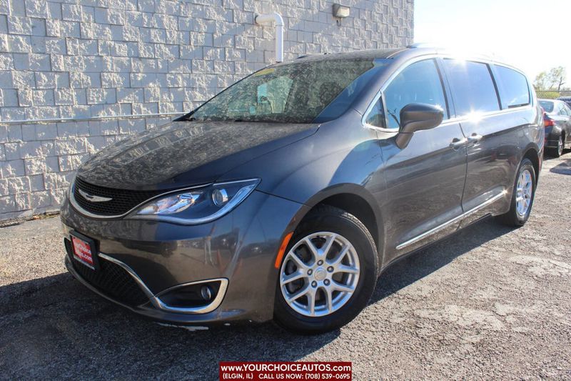 2017 Chrysler Pacifica Touring-L Plus 4dr Wagon - 22669217 - 0