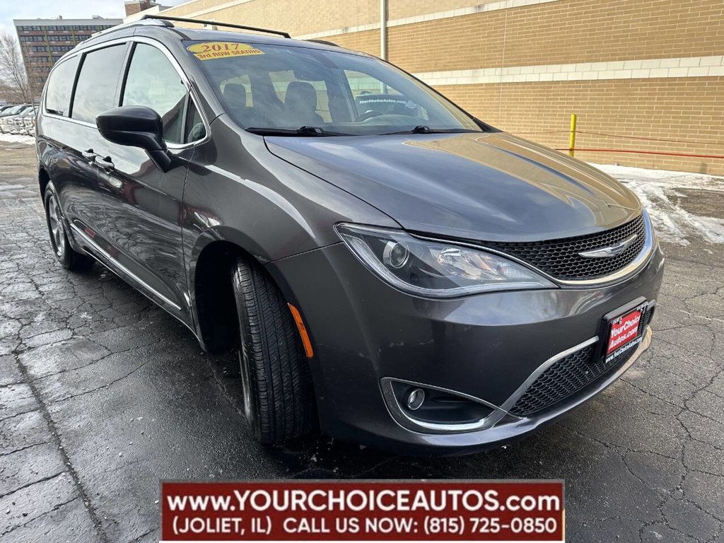 2017 Chrysler Pacifica Touring-L Plus 4dr Wagon - 22777014 - 10