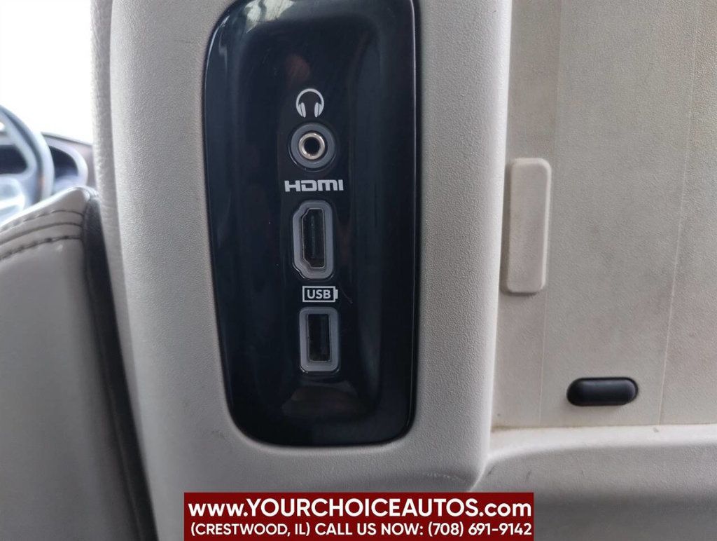 2017 Chrysler Pacifica Touring-L Plus 4dr Wagon - 22912344 - 40