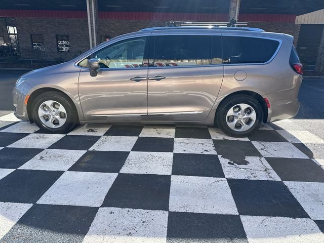 2017 Chrysler Pacifica Touring-L Plus 4dr Wagon - 22737175 - 5