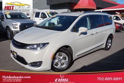 2017 Chrysler Pacifica - 2C4RC1EG7HR633736