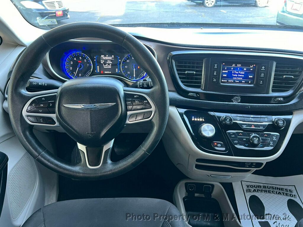 2017 Chrysler Pacifica Touring Plus FWD - 22331241 - 10