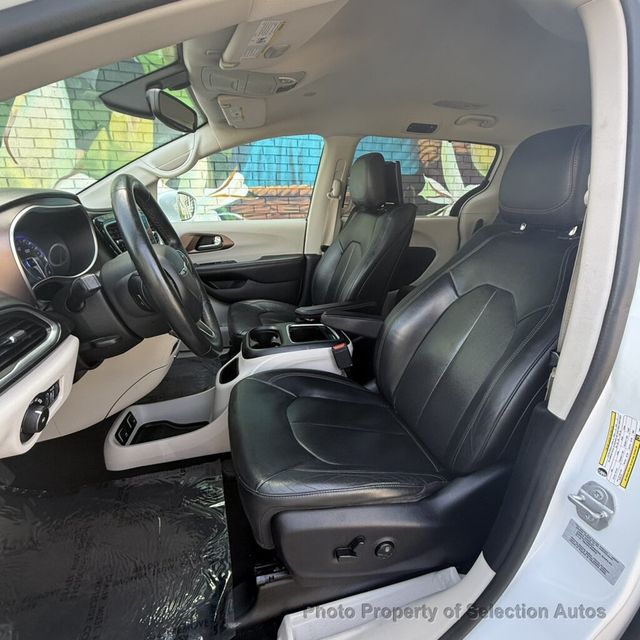 2017 Chrysler Pacifica TOURING PLUS PACIFICA W/NAVIGATION  - 23074957 - 35