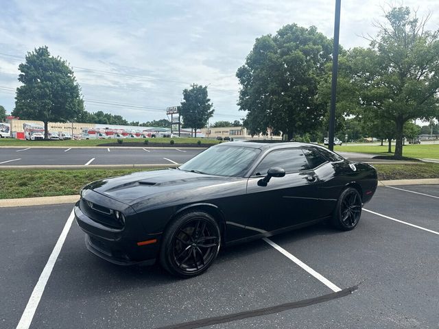 2017 Dodge Challenger  - 22881357 - 0