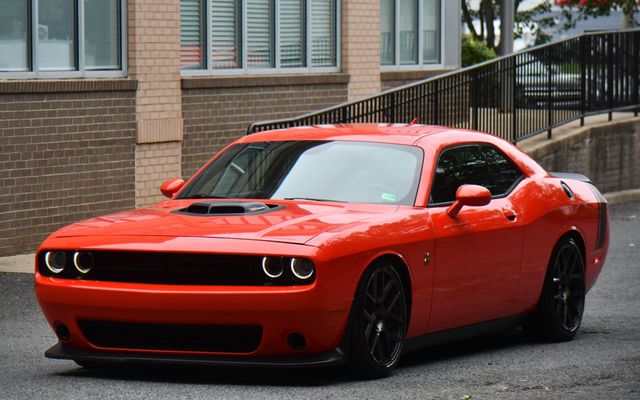 2017 Dodge Challenger 392 Hemi Scat Pack Shaker Coupe - 22895876 - 2
