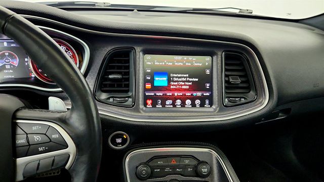 2017 Dodge Challenger GT Coupe - 23043047 - 18
