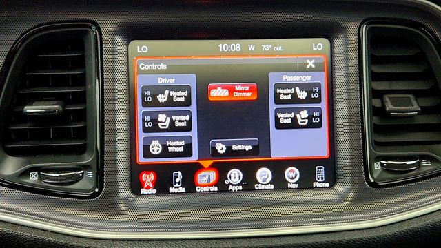 2017 Dodge Challenger GT Coupe w/ Driver Convenience Group & harman/kardon Audio - 23043047 - 18