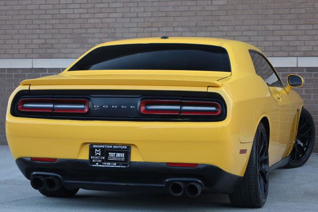 2017 Dodge Challenger R/T - 23097618 - 10