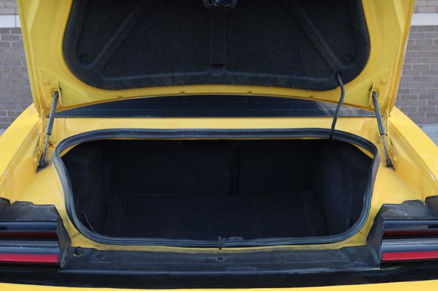 2017 Dodge Challenger R/T - 23097618 - 12