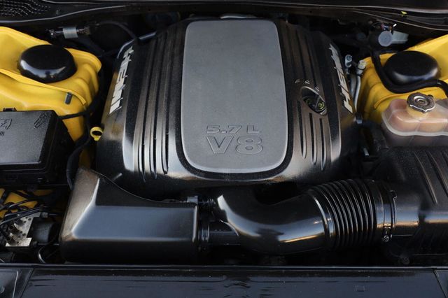 2017 Dodge Challenger R/T - 23097618 - 13
