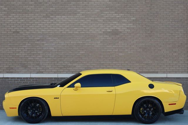 2017 Dodge Challenger R/T - 23097618 - 1