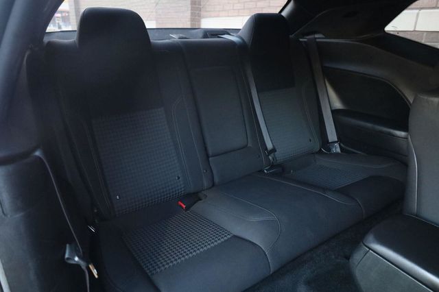 2017 Dodge Challenger R/T - 23097618 - 20