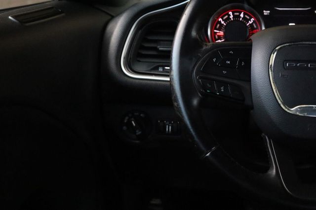 2017 Dodge Challenger R/T - 23097618 - 26
