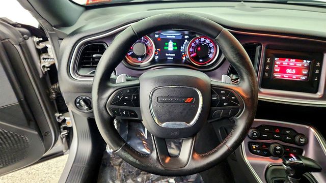 2017 Dodge Challenger R/T Coupe w/ Super Track Pak - 23023883 - 12