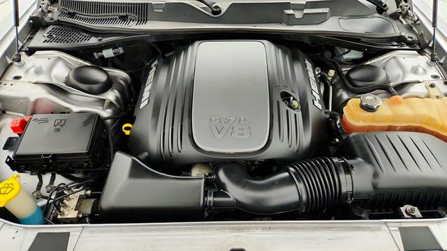 2017 Dodge Challenger R/T Coupe w/ Super Track Pak - 23023883 - 24