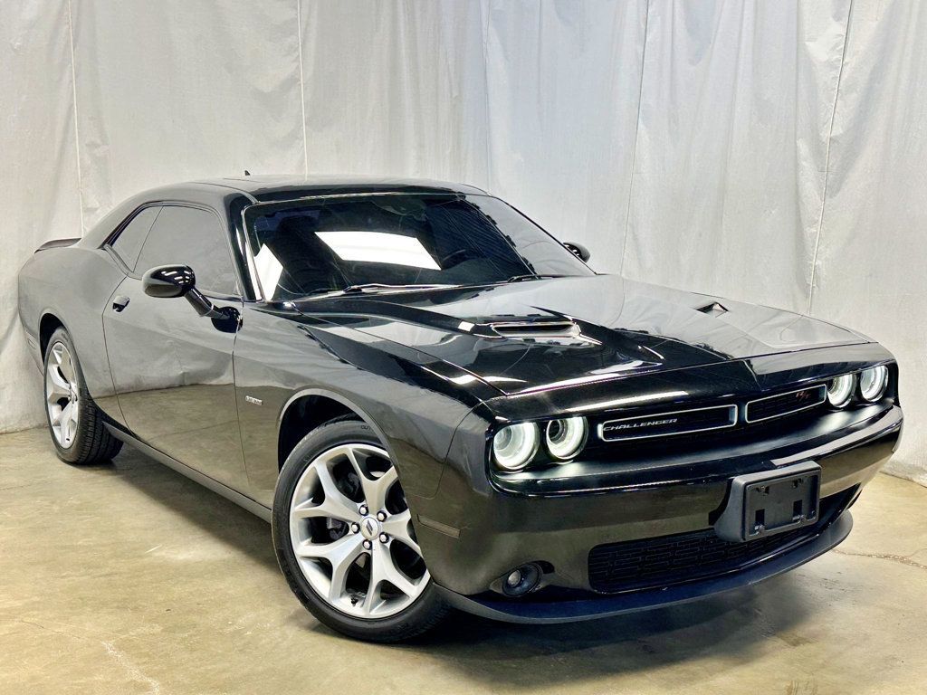 2017 Dodge Challenger R/T Plus Coupe - 23035367 - 1
