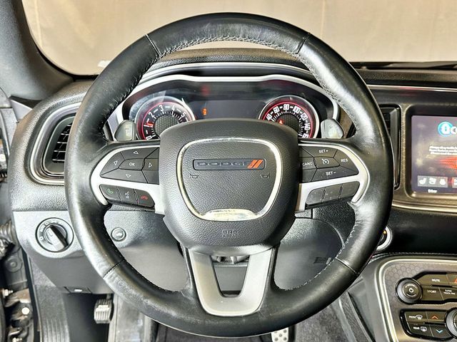 2017 Dodge Challenger R/T Plus Coupe - 23035367 - 22