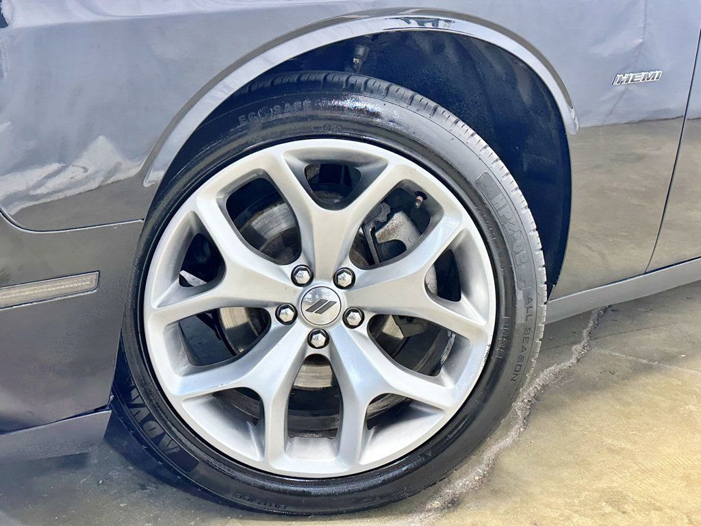 2017 Dodge Challenger R/T Plus Coupe - 23035367 - 2