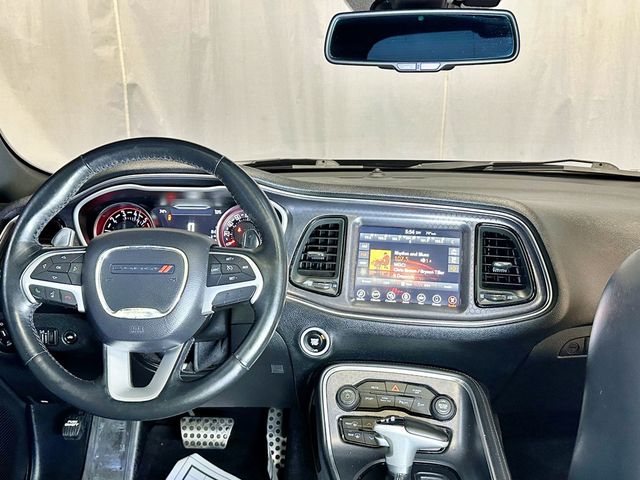 2017 Dodge Challenger R/T Plus Coupe - 23035367 - 30