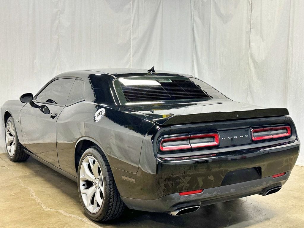 2017 Dodge Challenger R/T Plus Coupe - 23035367 - 8
