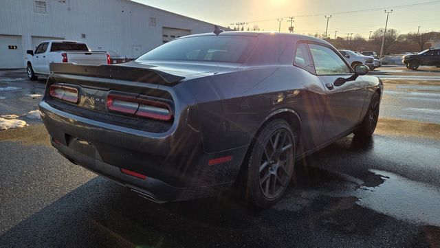 2017 Dodge Challenger R/T Scat Pack Coupe - 22751016 - 23