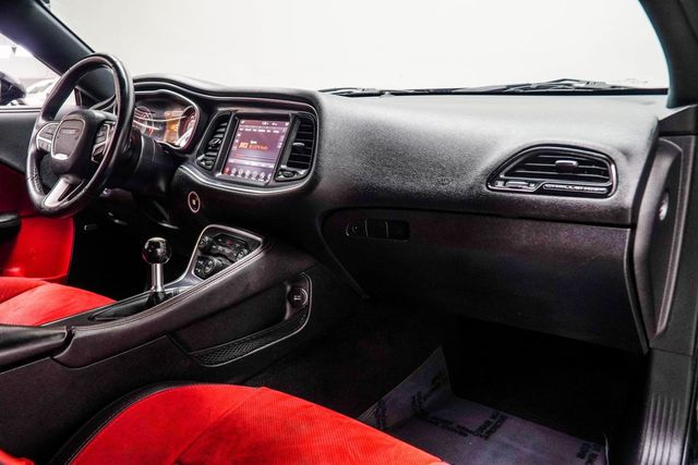 2017 Dodge Challenger R/T Scat Pack Coupe - 22942200 - 17