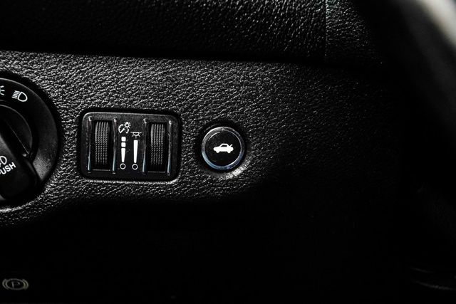 2017 Dodge Challenger R/T Scat Pack Coupe - 22942200 - 32