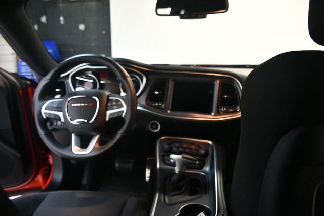 2017 Dodge Challenger R/T Scat Pack Coupe - 22948637 - 4