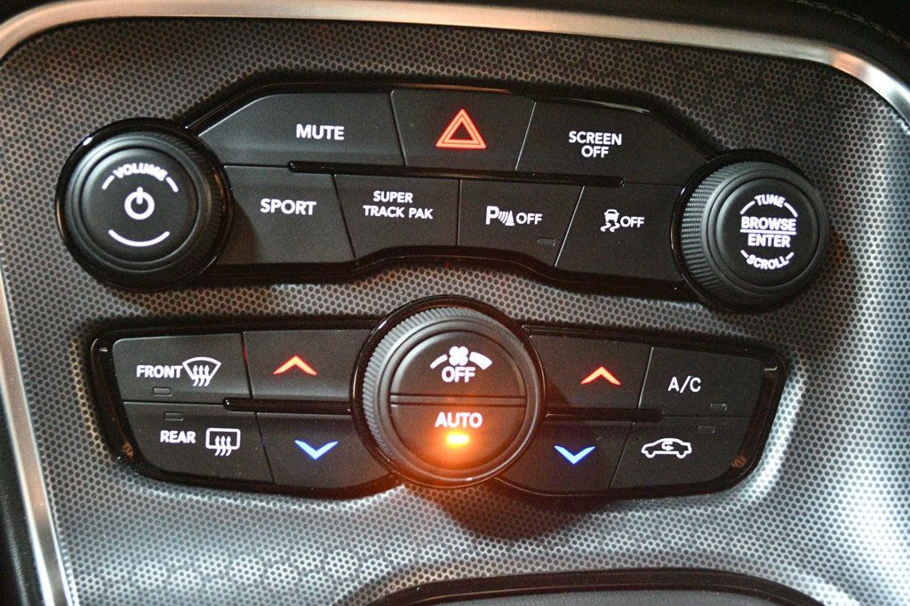 2017 Dodge Challenger R/T Scat Pack Coupe - 22948637 - 75