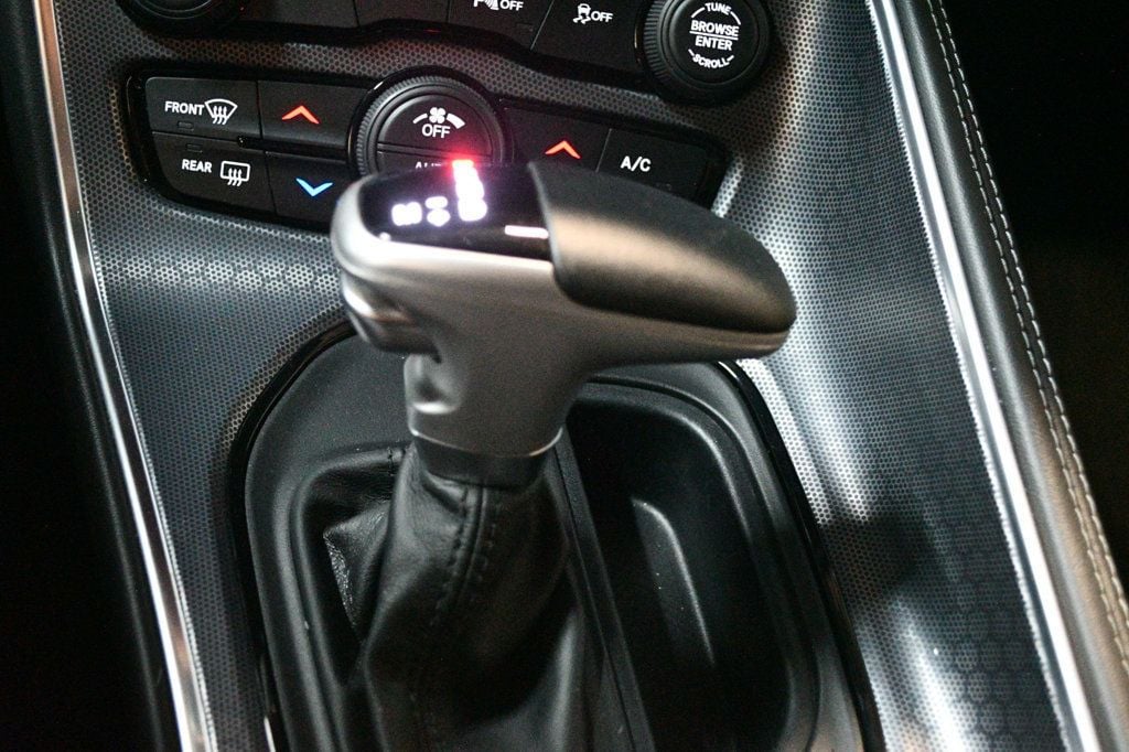 2017 Dodge Challenger R/T Scat Pack Coupe - 22948637 - 76