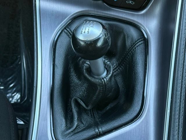 2017 Dodge Challenger R/T Shaker Coupe - 22982070 - 25