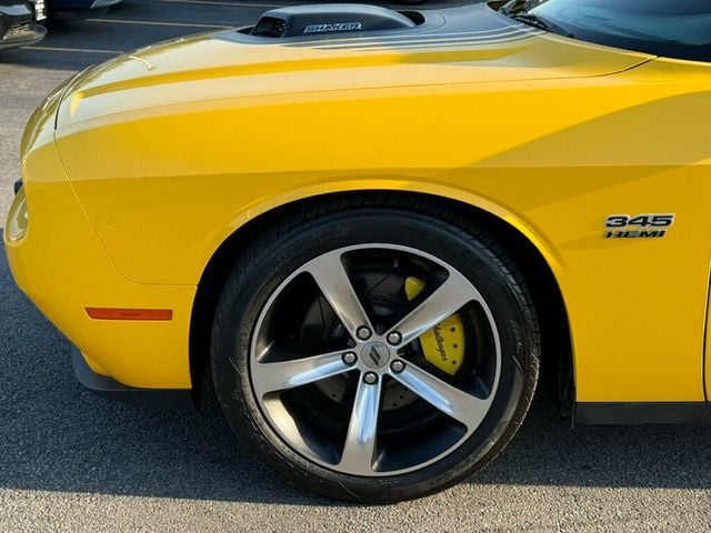 2017 Dodge Challenger R/T Shaker Coupe - 22982070 - 37
