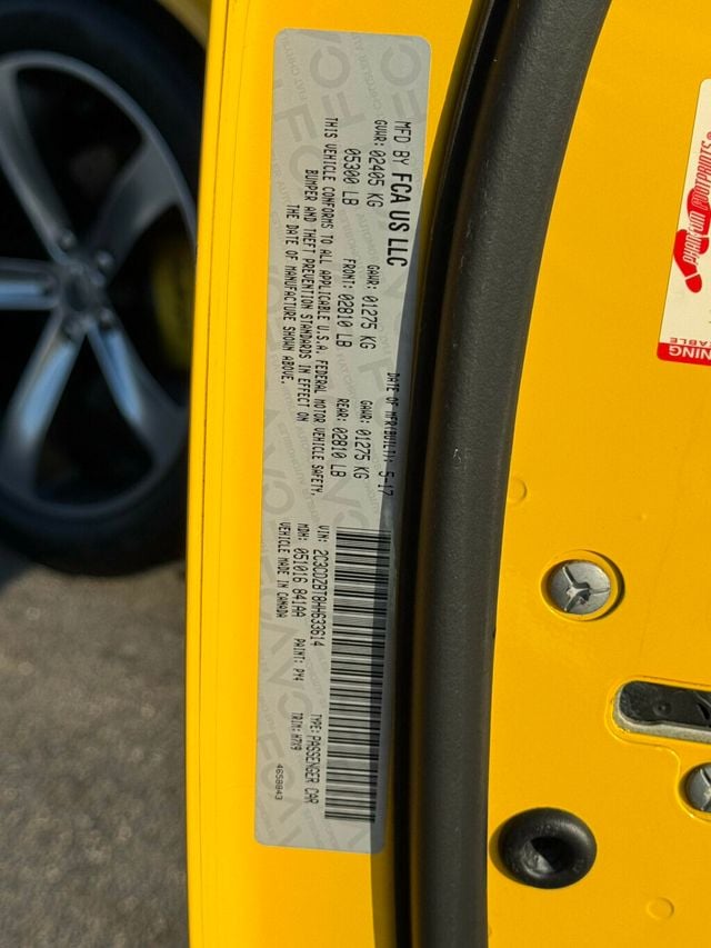 2017 Dodge Challenger R/T Shaker Coupe - 22982070 - 43