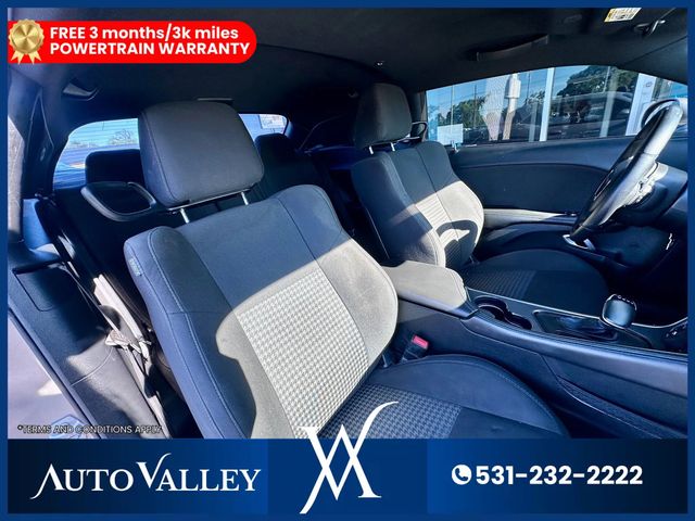 2017 Dodge Challenger R/T Shaker Coupe 2D - 22938996 - 16