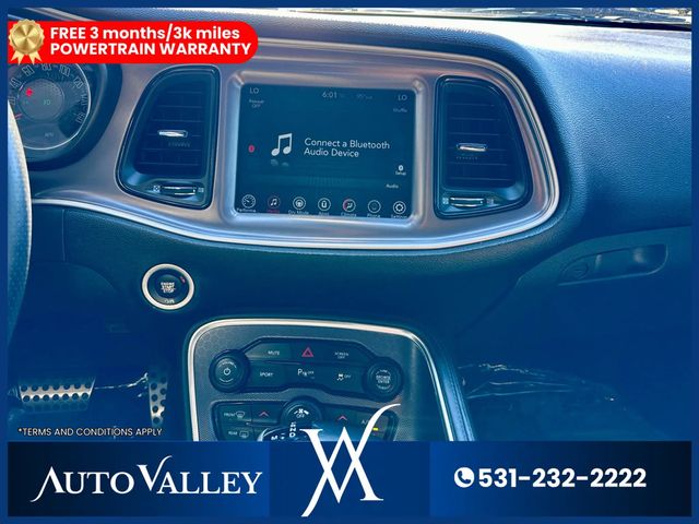 2017 Dodge Challenger R/T Shaker Coupe 2D - 22938996 - 22