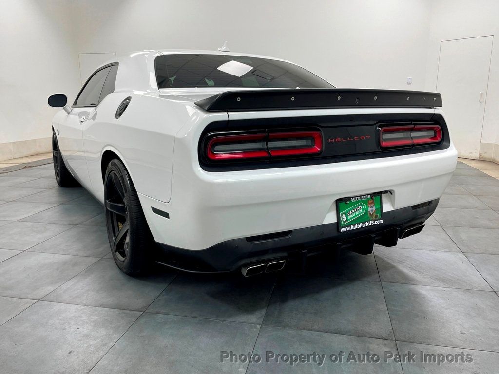 2017 Dodge Challenger SRT Hellcat Coupe - 21212197 - 13