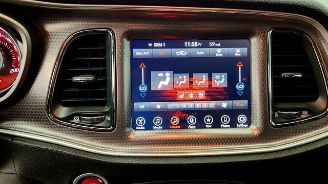 2017 Dodge Challenger SRT Hellcat Coupe w/ 8-Speed Automatic & Power Sunroof - 23095555 - 18