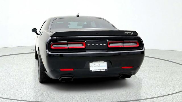 2017 Dodge Challenger SRT Hellcat Coupe w/ 8-Speed Automatic & Power Sunroof - 23095555 - 5