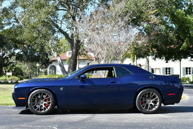2017 Dodge Challenger SRT Hellcat Coupe W/SRT Hemi Package 26R/Contusion Blue - 22941649 - 23