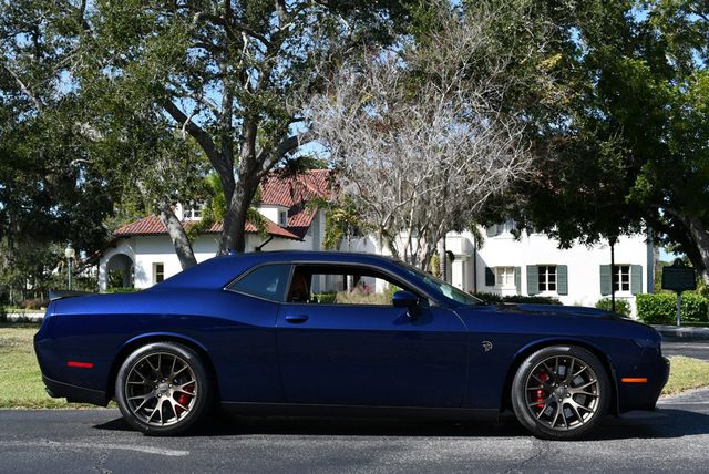 2017 Dodge Challenger SRT Hellcat Coupe W/SRT Hemi Package 26R/Contusion Blue - 22941649 - 27