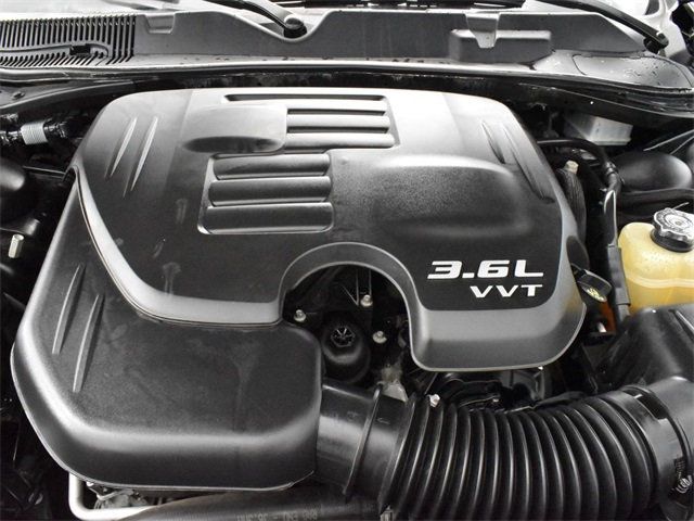 2017 Dodge Challenger SXT - 22954691 - 12