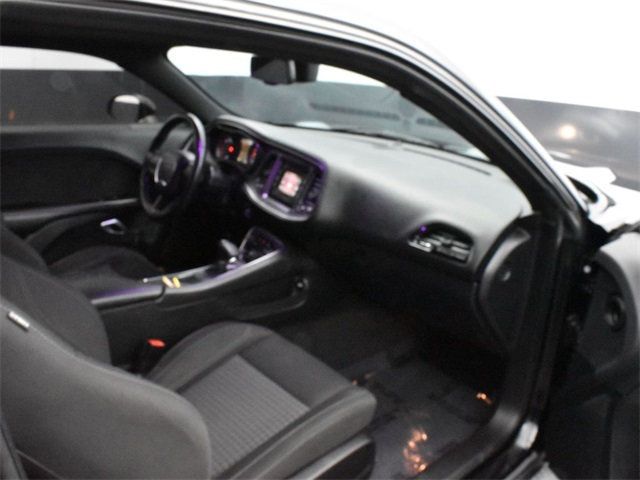 2017 Dodge Challenger SXT - 22954691 - 15