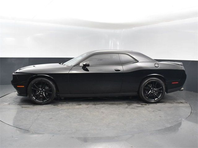 2017 Dodge Challenger SXT - 22954691 - 1