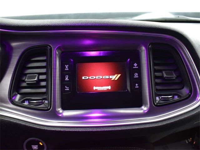 2017 Dodge Challenger SXT - 22954691 - 6